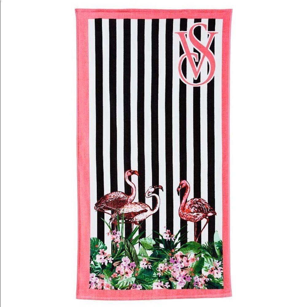 VICTORIA'S SECRET
Logo Beach Towel